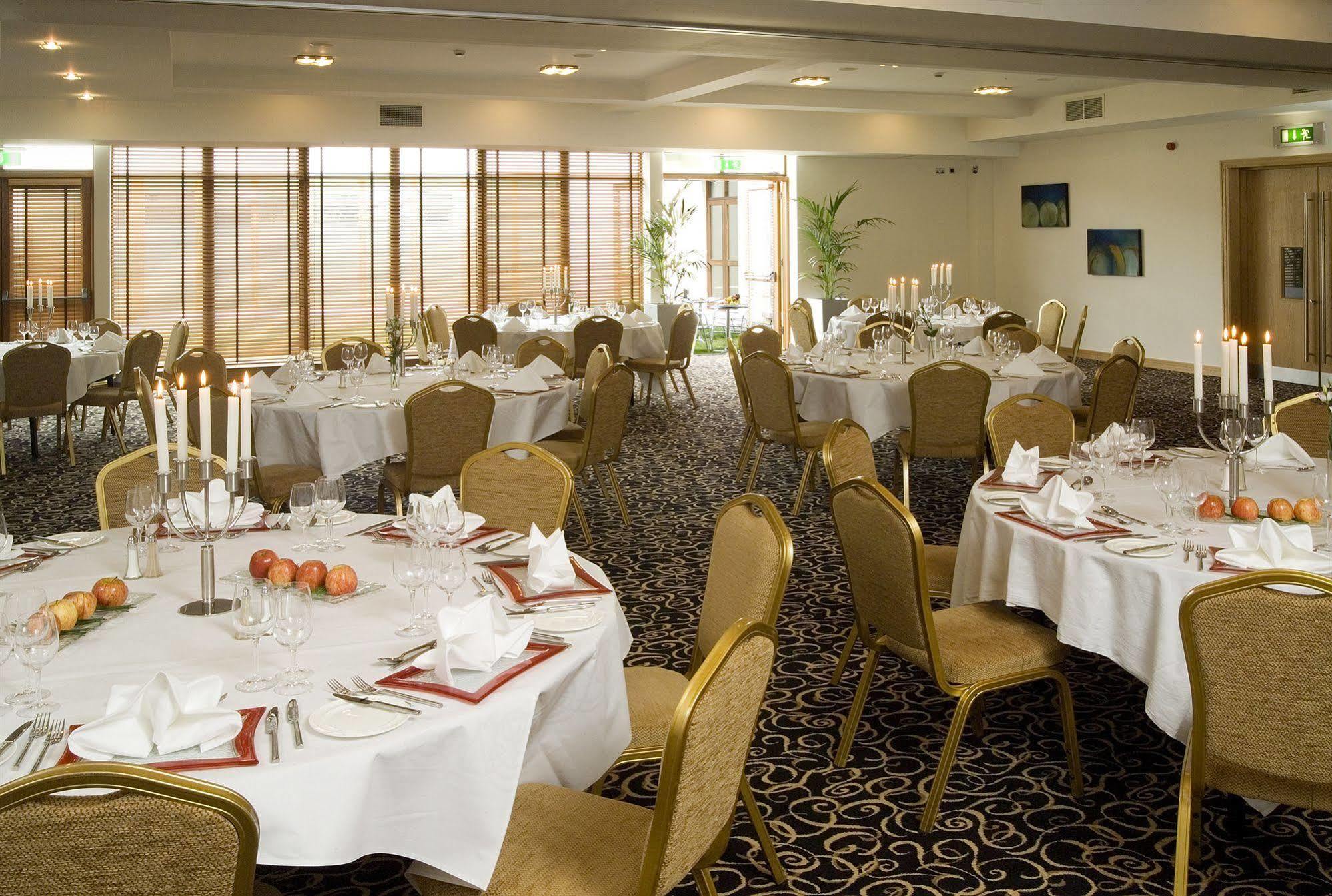 Self Catering Lodges At The Blarney Hotel & Golf Resort Ngoại thất bức ảnh